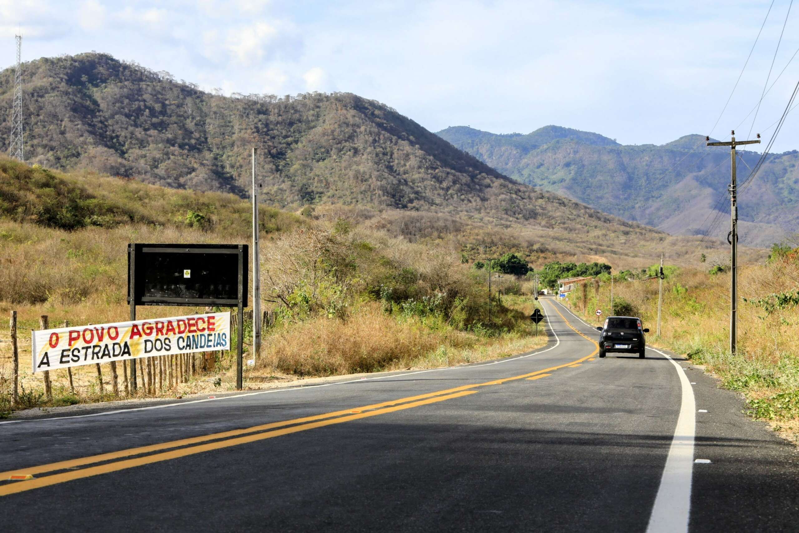 Moradores de localidades de Baturité agora têm acesso pavimentado até a sede do município