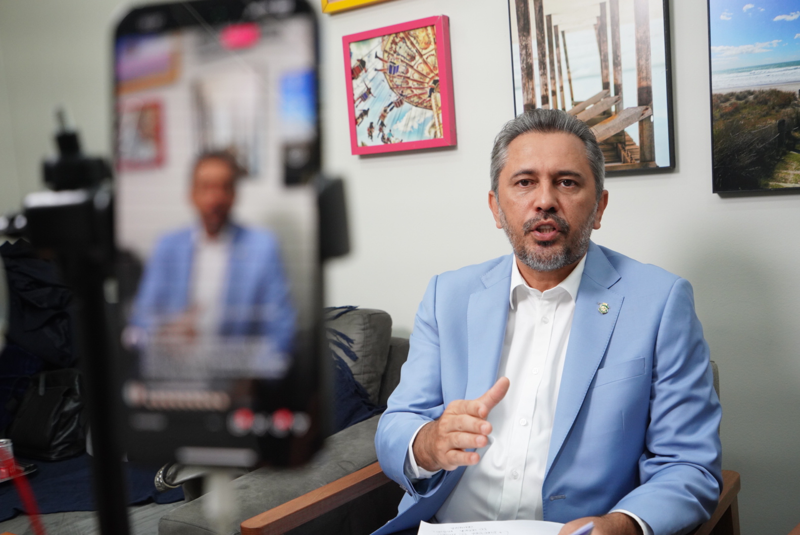 Governador Elmano de Freitas anuncia que aprovados no concurso do Metrofor serão convocados até segunda-feira (23)