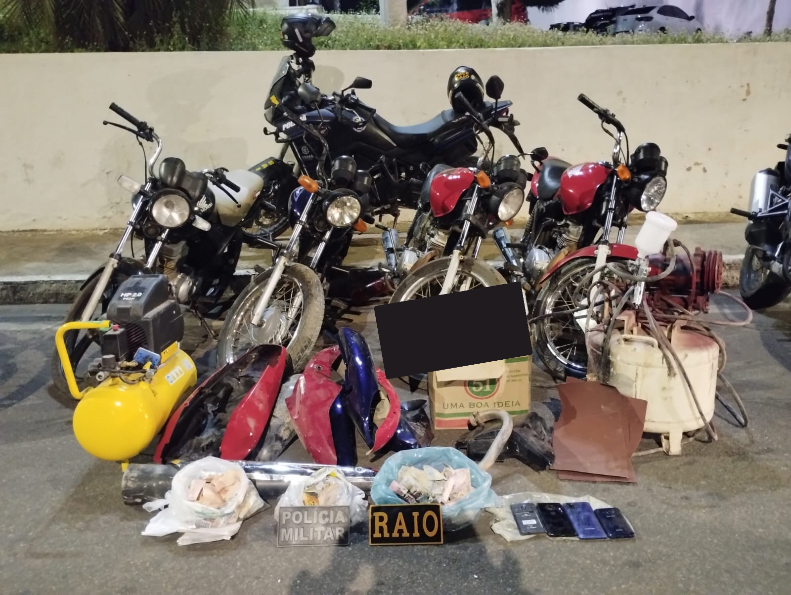 PMCE captura dupla suspeita de receptação e recupera quatro motocicletas