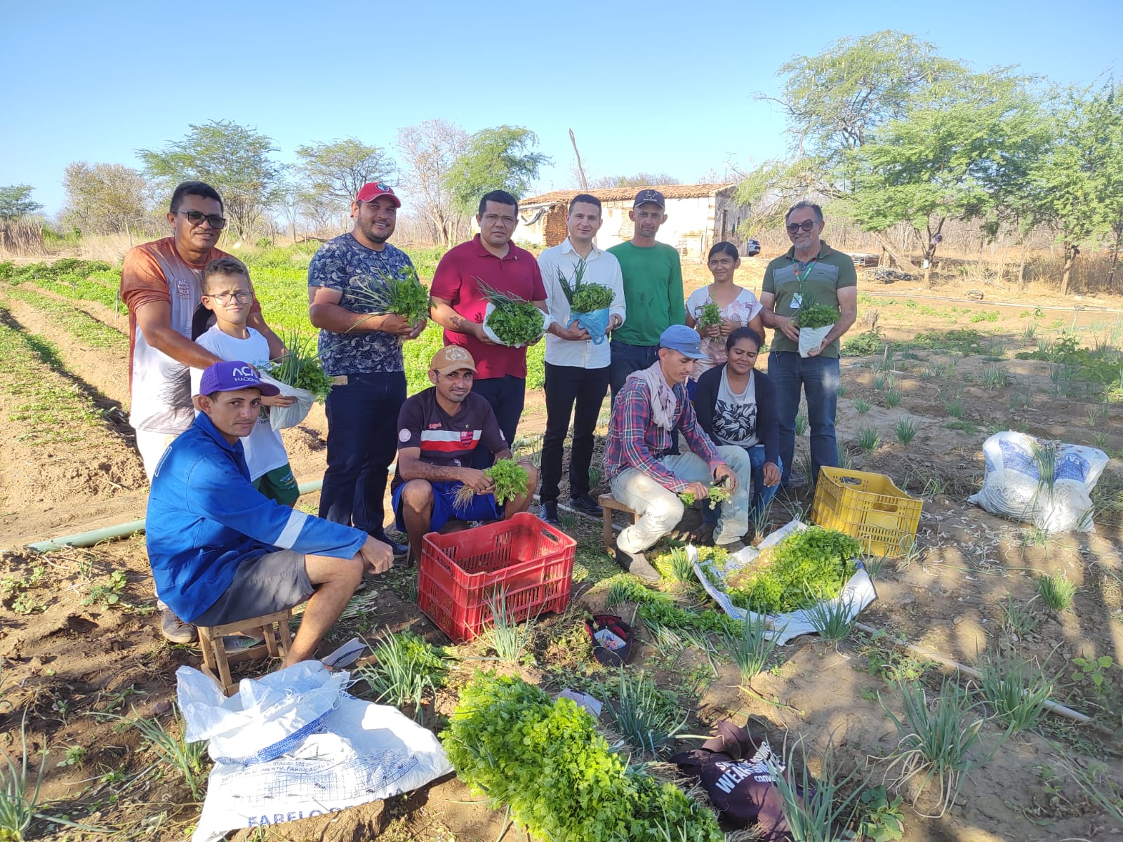 Secretaria do Desenvolvimento Agrário vistoria projetos em Quixeramobim