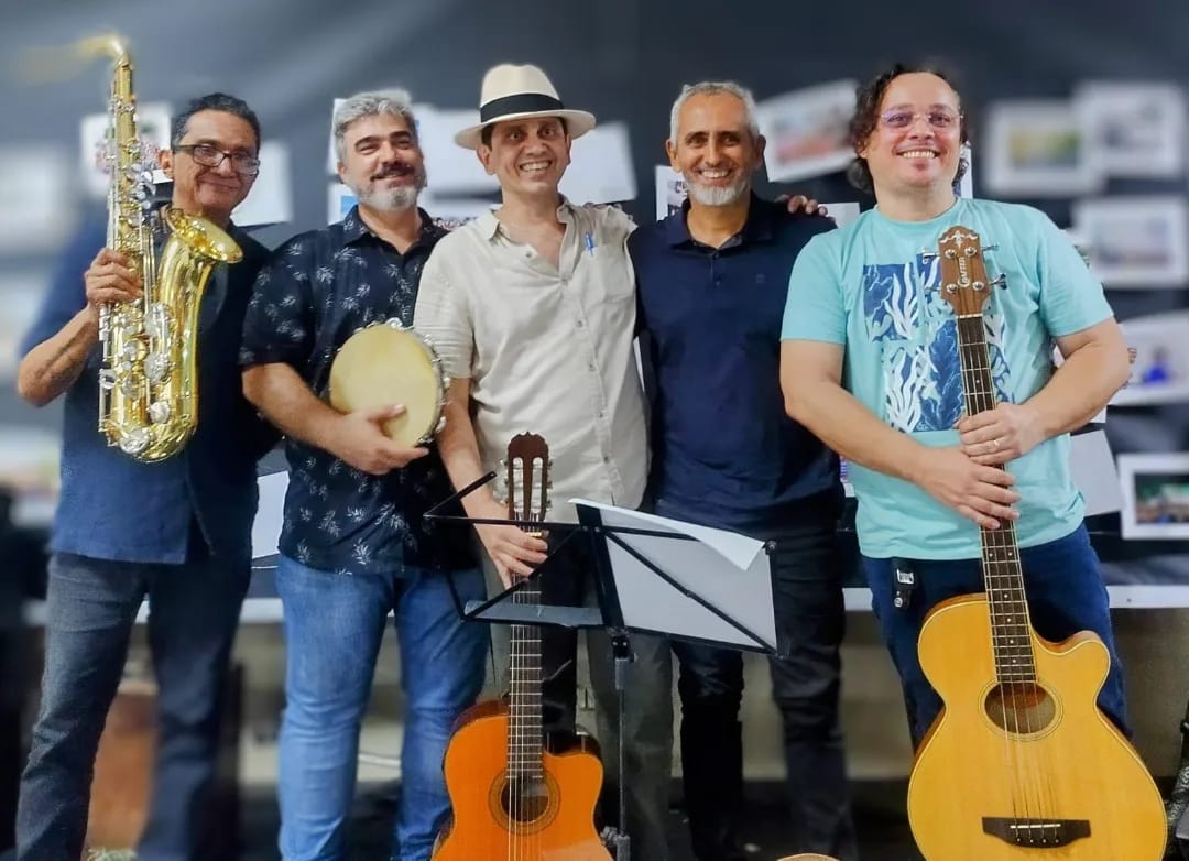 Lançamento do livro Agora: Sempre, de Henrique Beltrão, com encontro poético-musical, celebra 20 anos do Todos os Sentidos e 25 anos do Sem Fronteiras na Bece