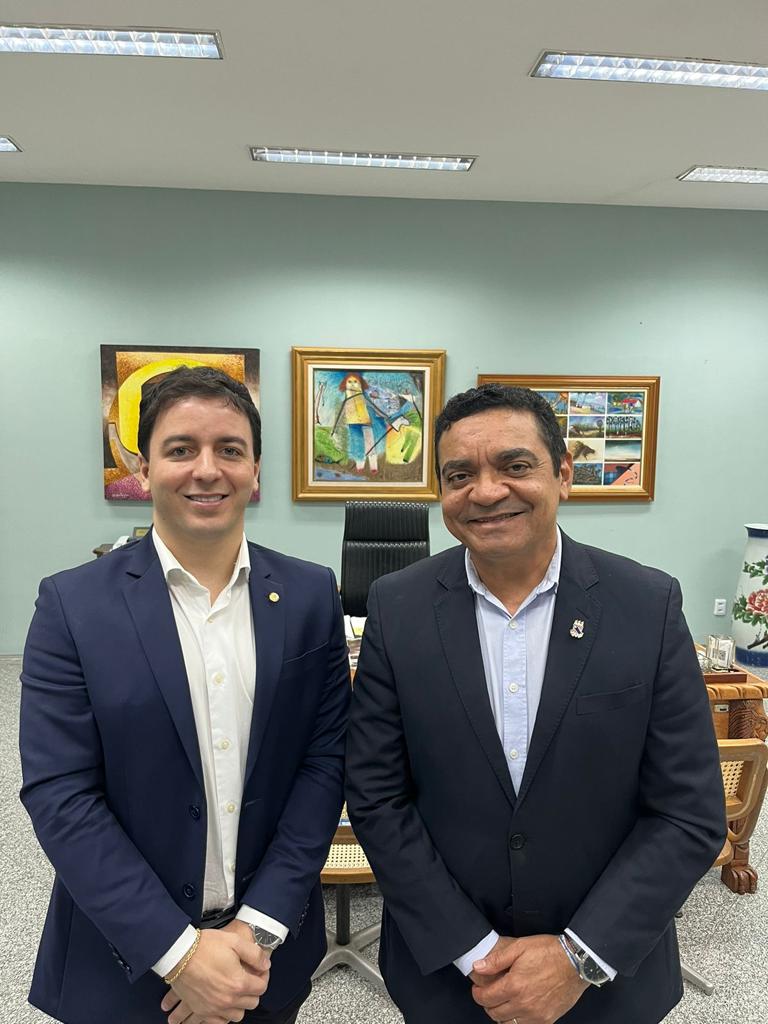 Secretaria da Proteção Animal e Uece realizam reunião para alinhar oferta dos serviços veterinários