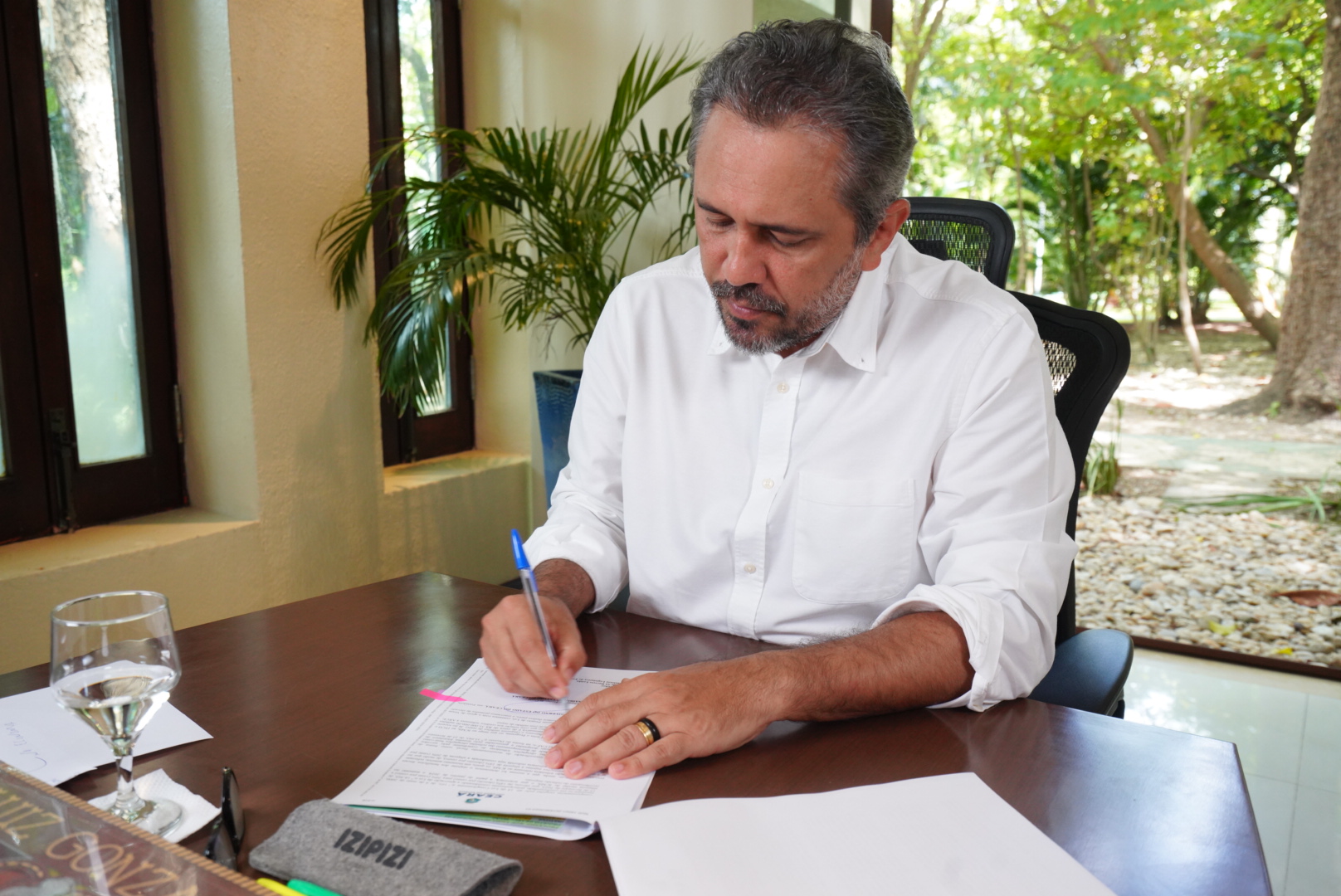 Governador Elmano de Freitas anuncia convocação dos primeiros aprovados em concurso da Adagri