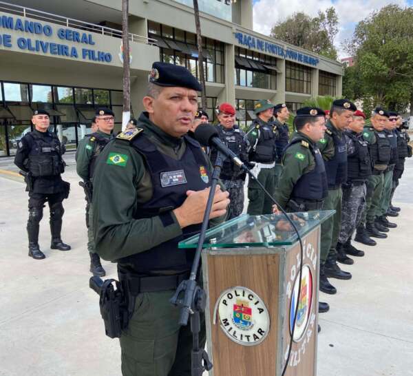 Com foco na diminuição de índices criminais, PMCE participa da Operação Força Total