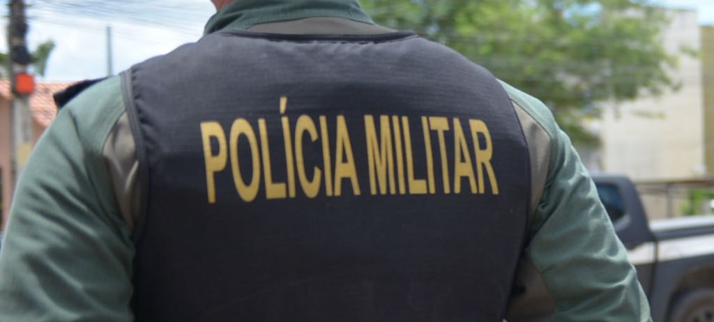 PMCE captura em flagrante dupla suspeita de latrocínio em Canindé
