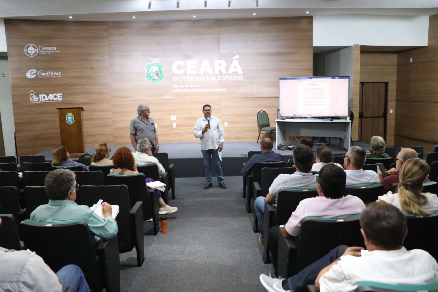 114ª reunião ordinária do CEDR discute participação de entidades em projetos de ATER