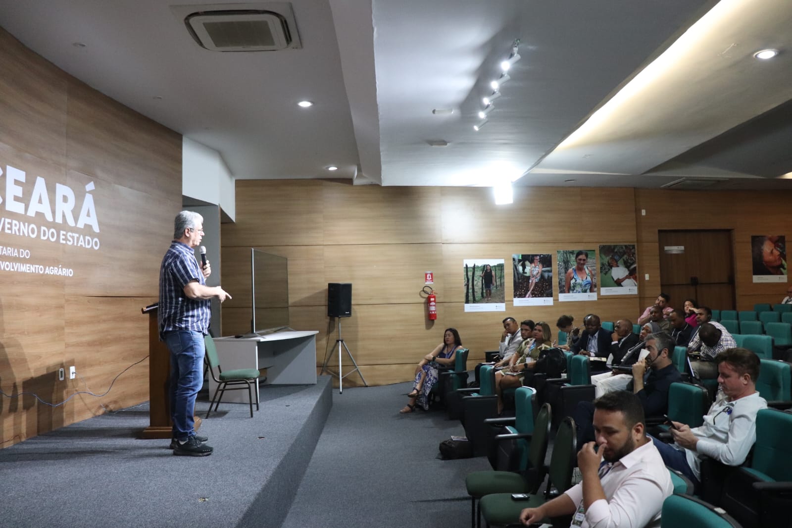 Missão Tanzânia/Banco Mundial visita Ceará para conhecer experiências do Projeto São José