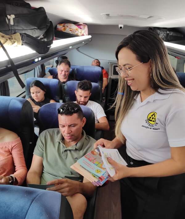 Detran-CE intensifica operação “Tô de cinto, tô seguro” até o fim do período carnavalesco