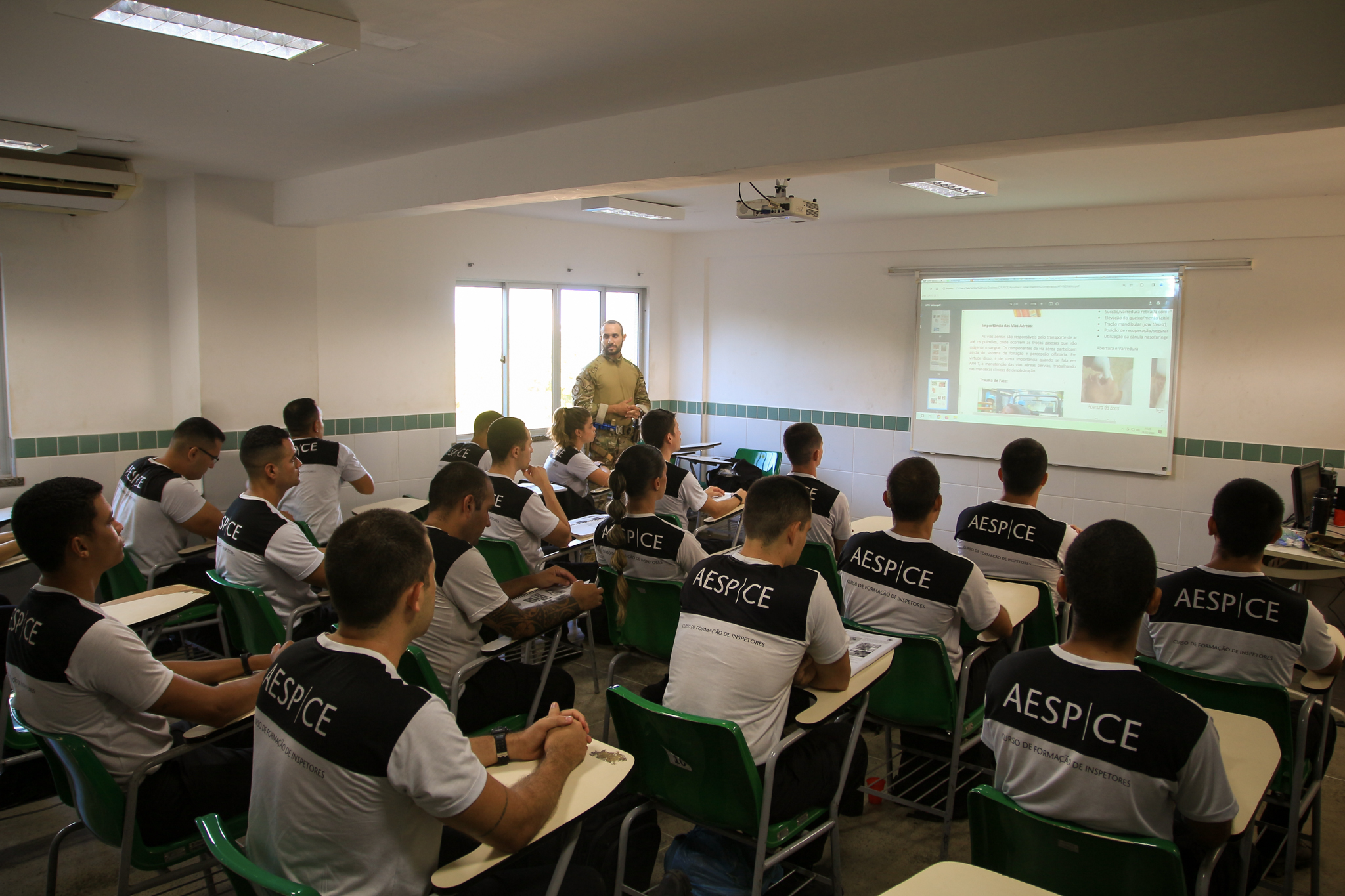 Aesp/CE capacita futuros policiais civis para realizar atendimento pré-hospitalar tático