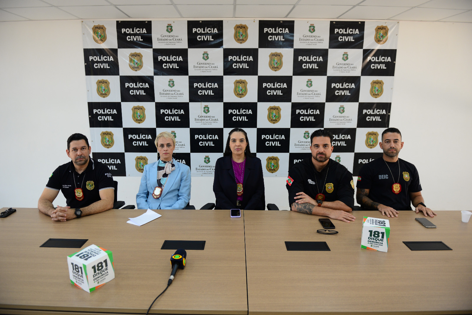 Polícias Civis do CE e de SC deflagram operação para cumprir mandados de busca e apreensão de crimes de estelionato e fraudes de precatórios