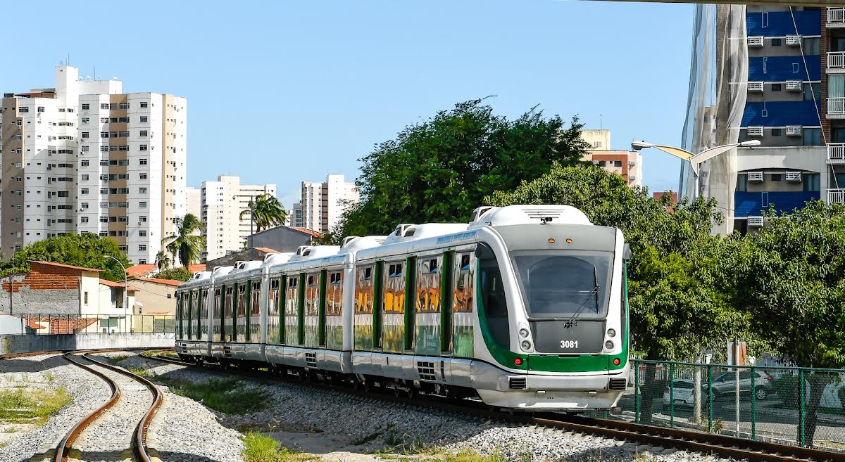 Metrô e VLTs circulam no domingo do 2º turno; confira os horários