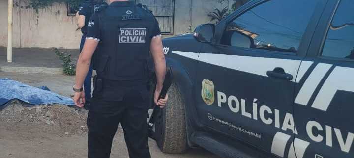 Dupla condenada por crime de latrocínio é presa pela Polícia Civil na Região Metropolitana de Fortaleza