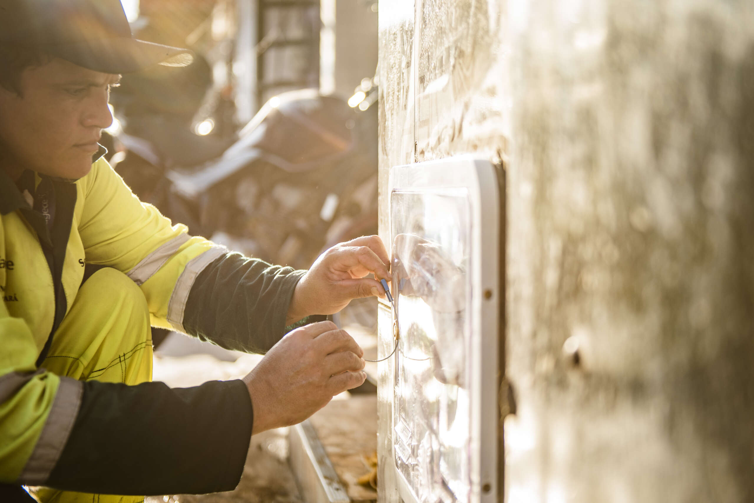 Cagece substitui e padroniza hidrômetros em mais de 50 bairros de Fortaleza