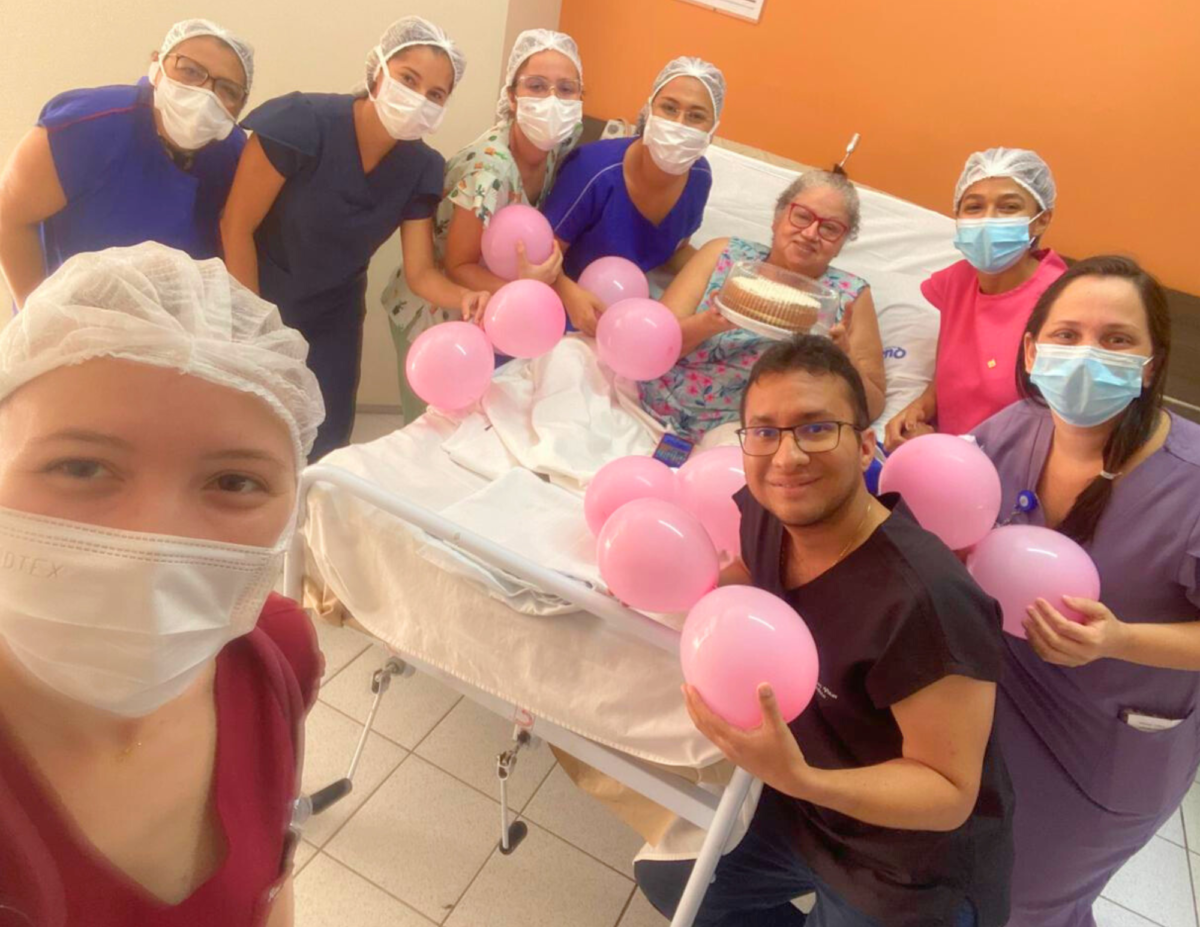 História de esperança: após quase um ano de tratamento, paciente recebe alta da Casa de Cuidados do Ceará