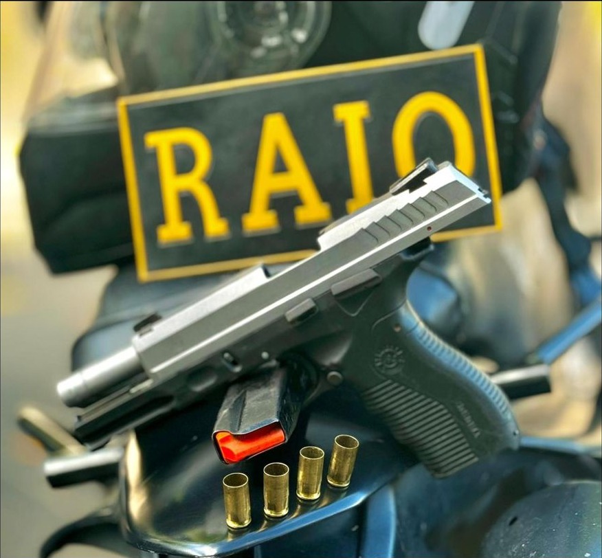 PMCE prende em flagrante suspeito que estava em posse de uma arma em Sobral