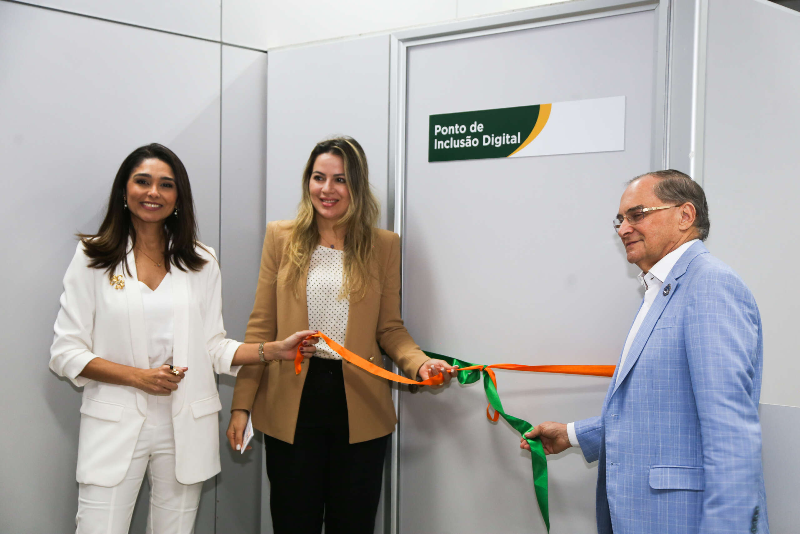 Vapt Vupt Messejana recebe primeiro Ponto de Inclusão Digital para serviços da Justiça