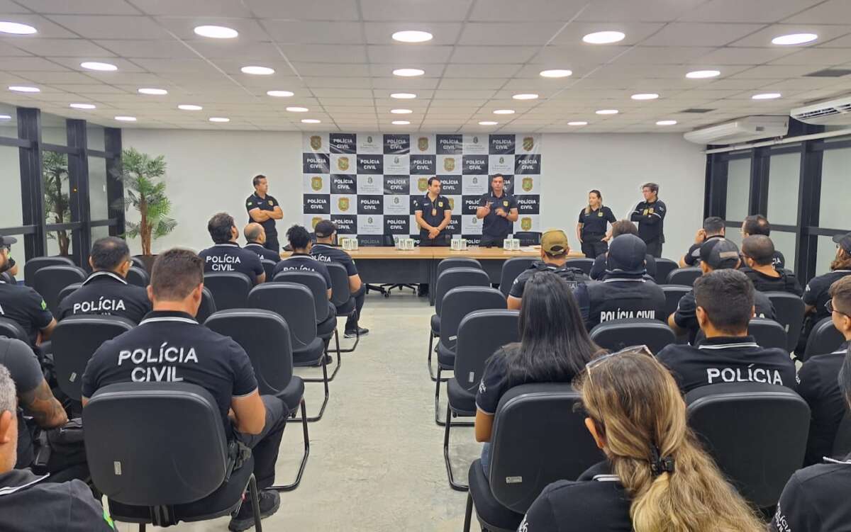 Polícia Civil deflagra operação e cumpre cinco mandados de prisão contra integrantes de grupo criminoso na Capital