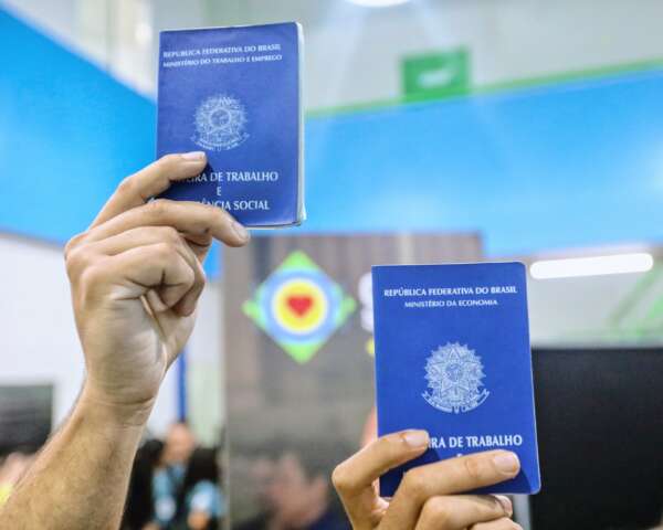 Em feirão do IDT/Sine, beneficiários do Ceará Sem Fome têm prioridade em mais de 750 vagas de emprego em supermercados