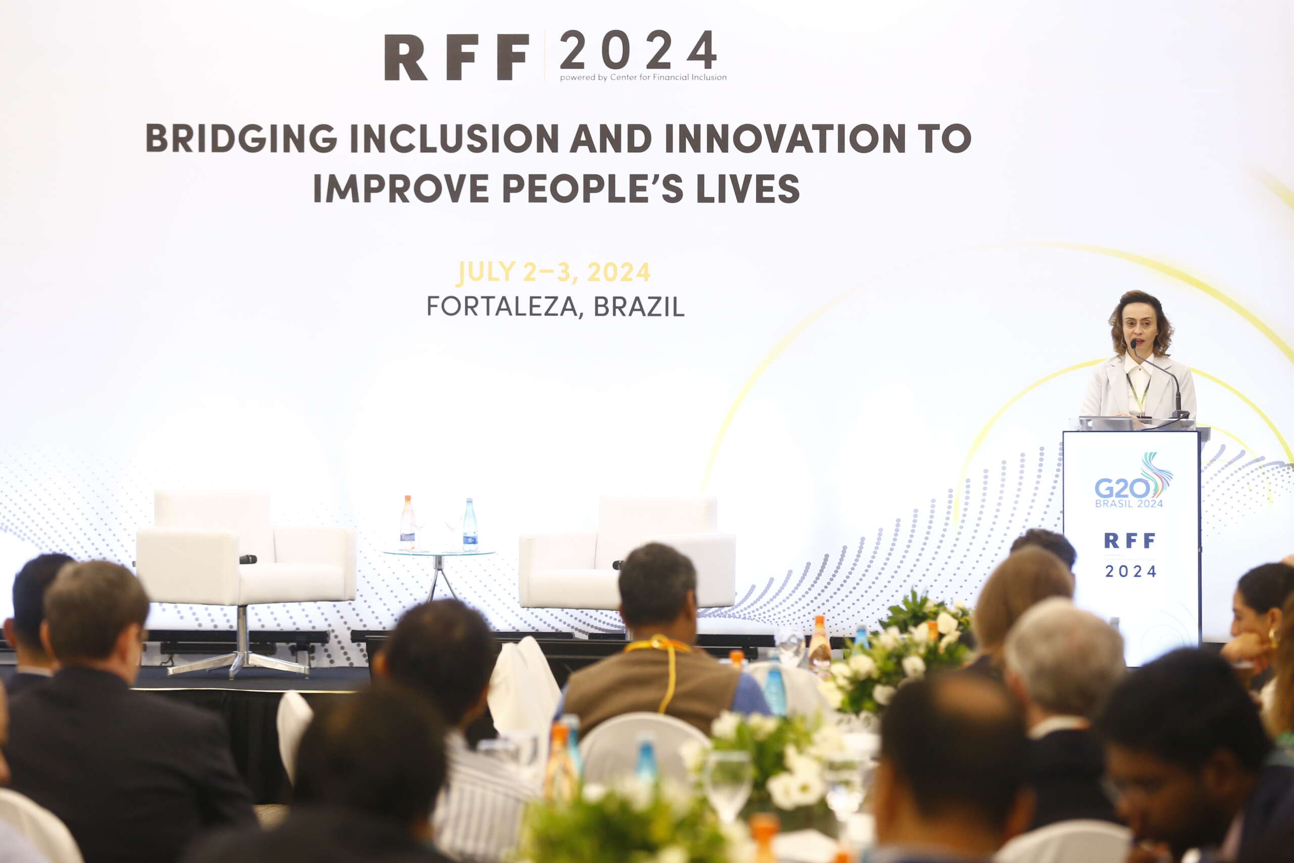 Fórum de Finanças Responsáveis discute melhorias no acesso e qualidade da segurança dos sistemas financeiros digitais