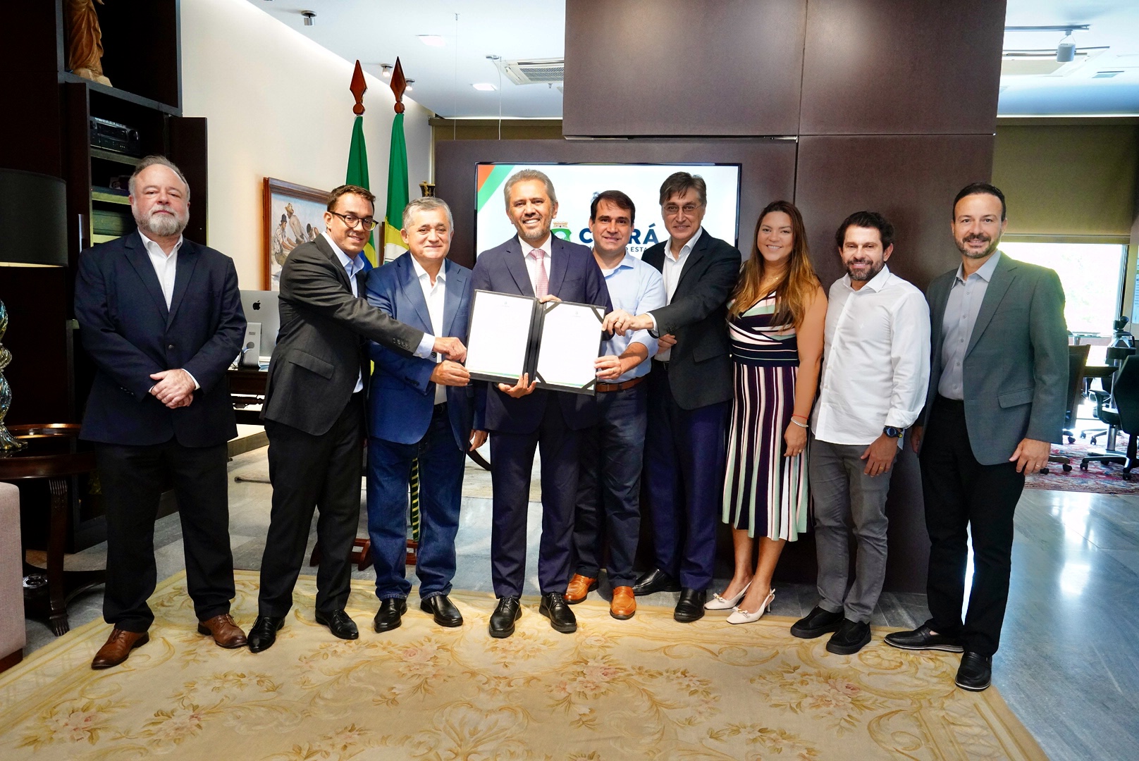 Governo do Ceará firma memorando para ter primeira termelétrica a carvão convertida em gás natural