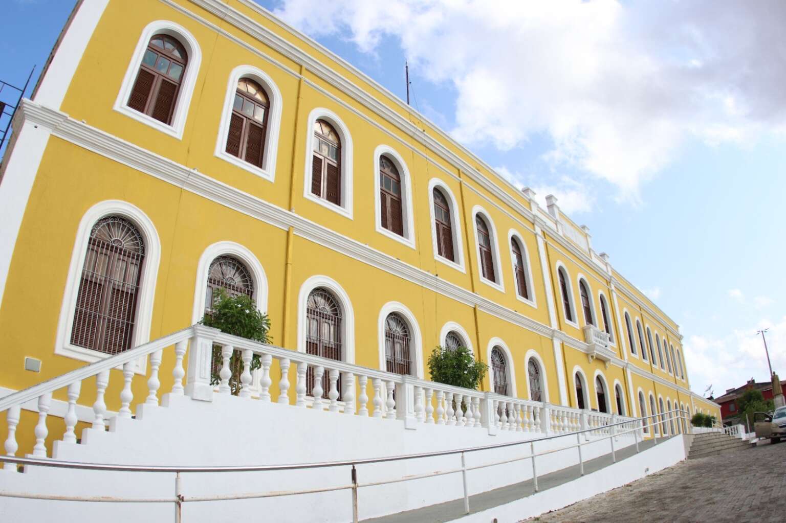 125 professores concursados são convocados e nomeados para integrar a UVA