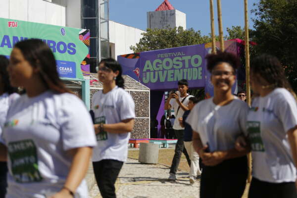Governo do Ceará celebra juventudes com abertura de festival e atividades do AoGosto do Aluno