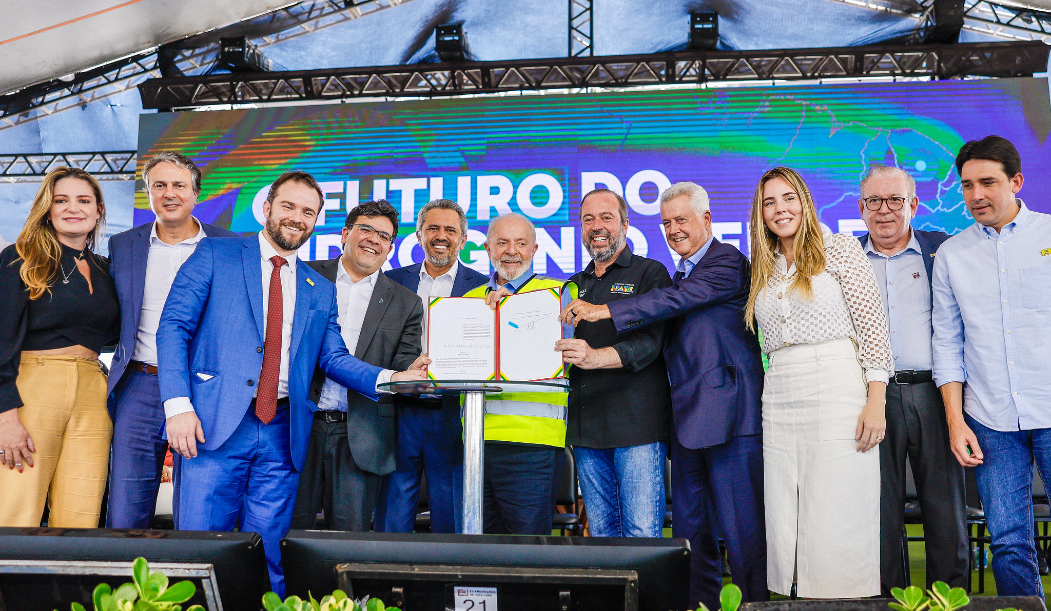 Presidente Lula sanciona lei do marco legal do H2V e anuncia investimento para conclusão da Transnordestina