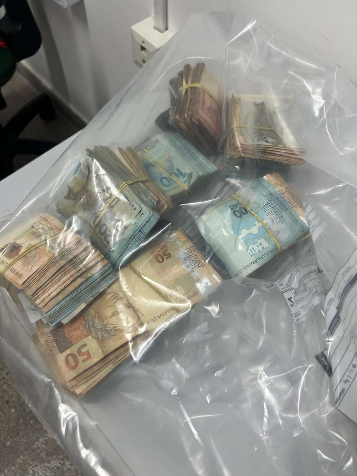 Polícia Civil deflagra operação e captura seis pessoas em Itatira e Canindé