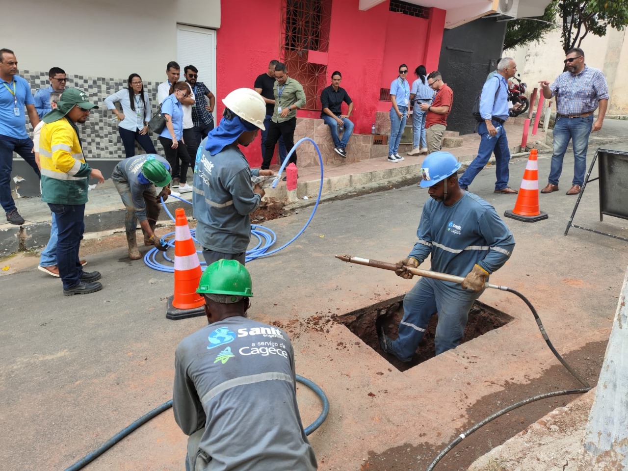 Cagece investe R$12 milhões para substituição de rede de água em Baturité
