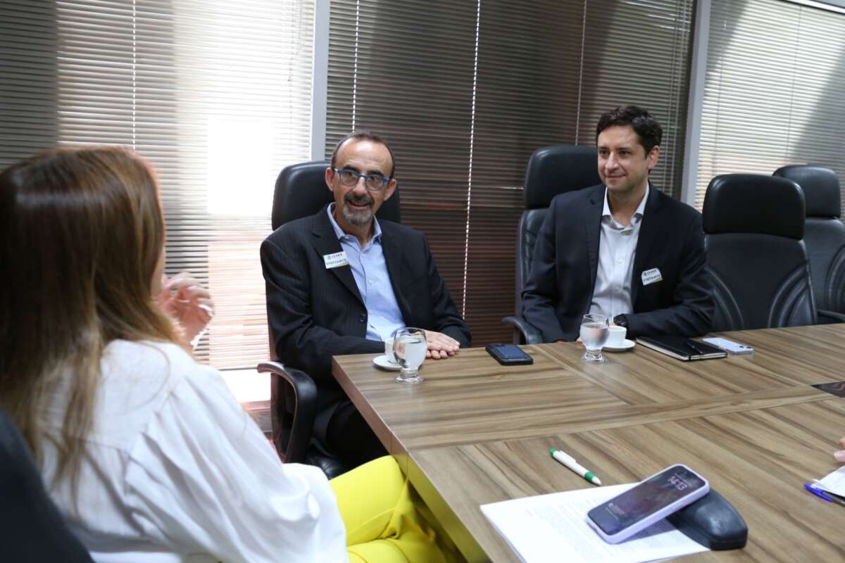 Representantes do Banco Mundial visitam escola estadual e sede da Seduc nesta terça (29)