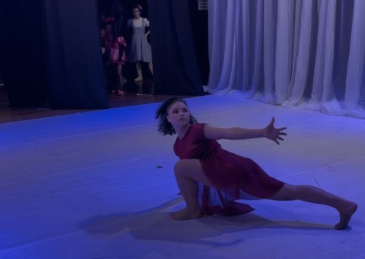 Irmãos acolhidos no sistema de abrigamento do Ceará se destacam em festivais de dança