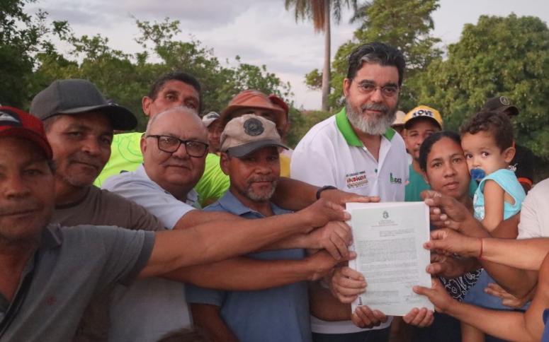 Idace beneficia 43 famílias em Santana do Cariri com concessão de direito de uso à terra pública
