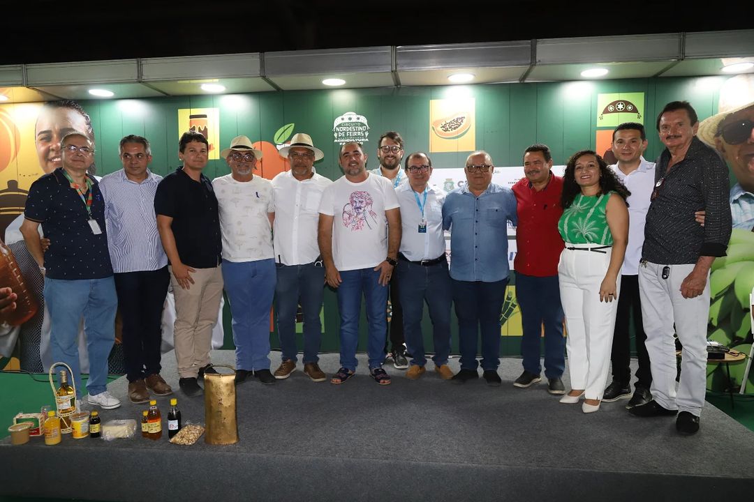 SDA realiza abertura da I Feira Cearense da Agricultura Familiar e Economia Solidária (Fecaf), em Fortaleza