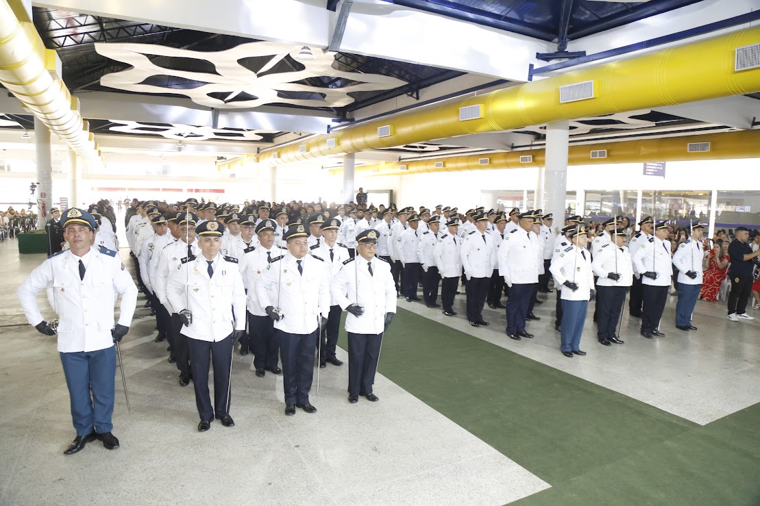 Em Sobral, 271 policiais e sete bombeiros militares são promovidos pelo Governo do Ceará