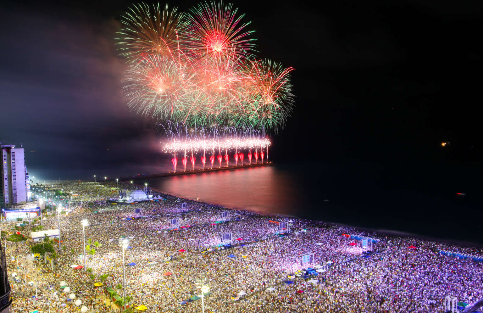 Réveillon 2025: Forças de Segurança do Ceará reforçam atuação na virada do ano em Fortaleza