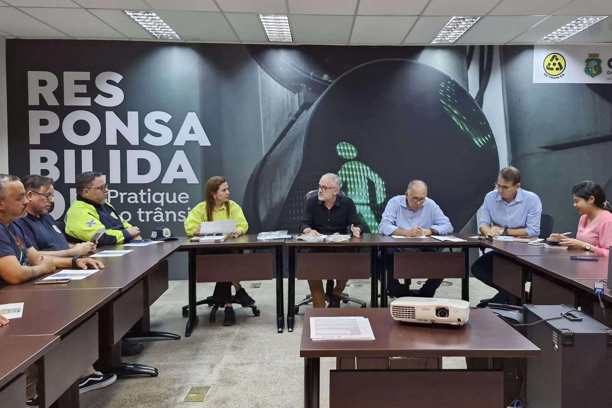 Detran e AMC se reúnem para definir alinhamento de ações educativas em Fortaleza