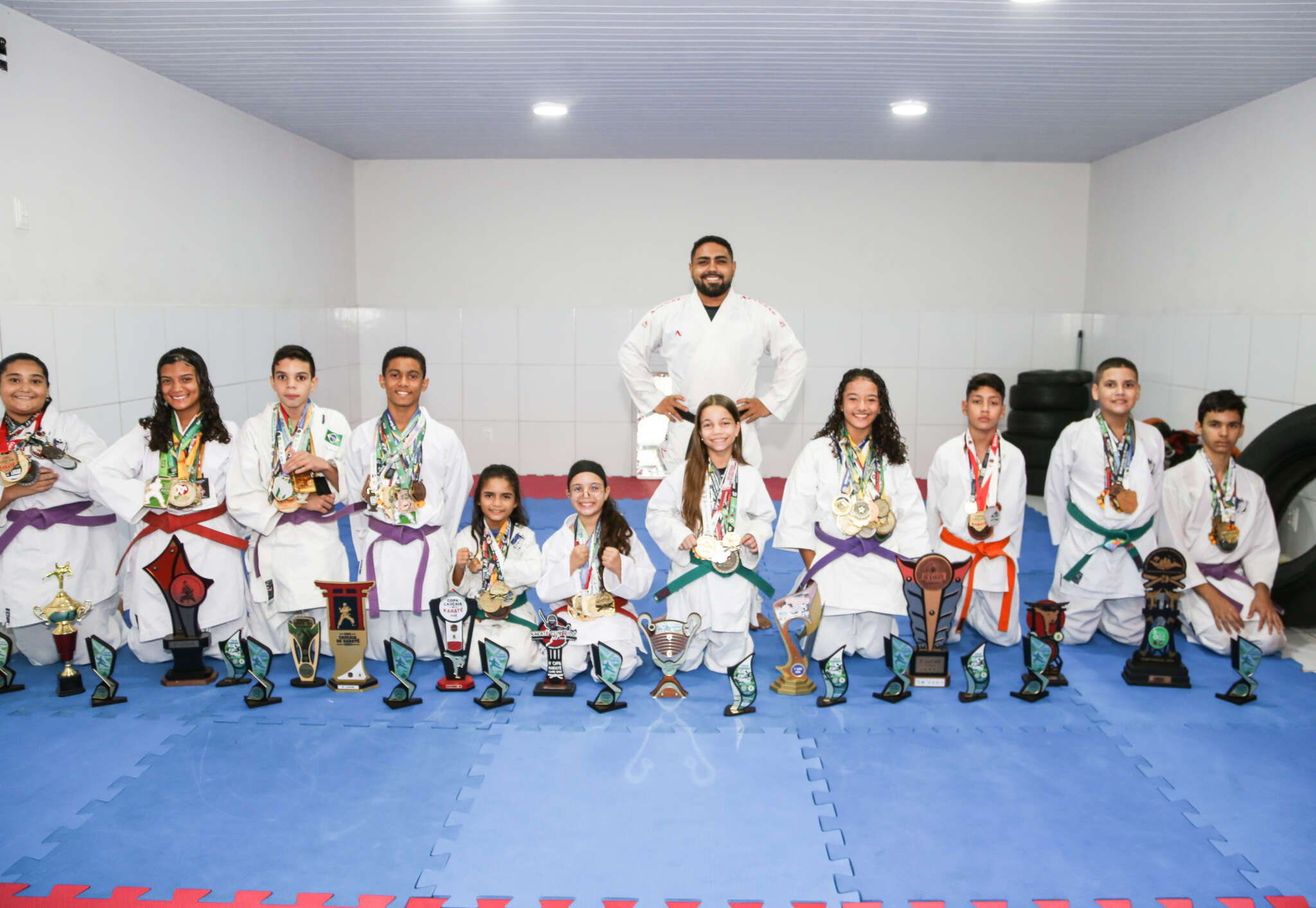 Atletas de karatê de equipamentos da SPS estão entre melhores atletas do Estado