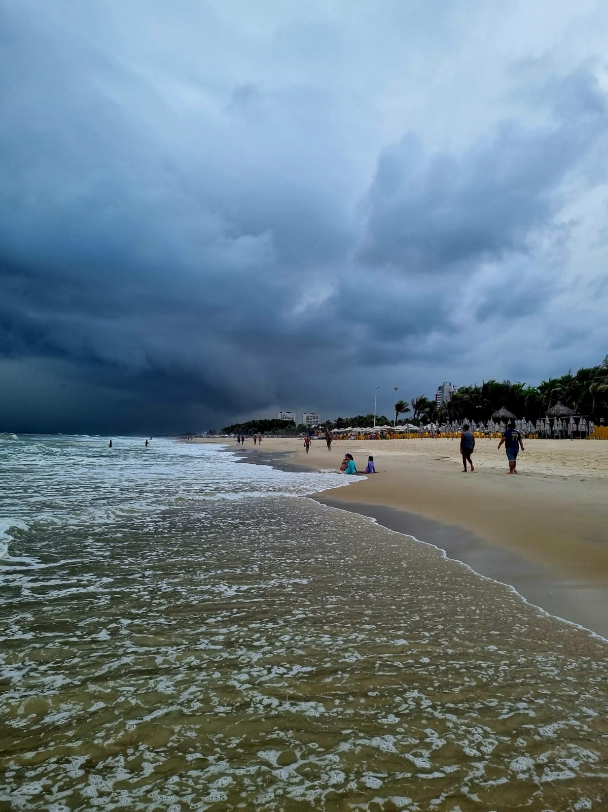 Semace divulga boletim de balneabilidade deste final de semana em Fortaleza