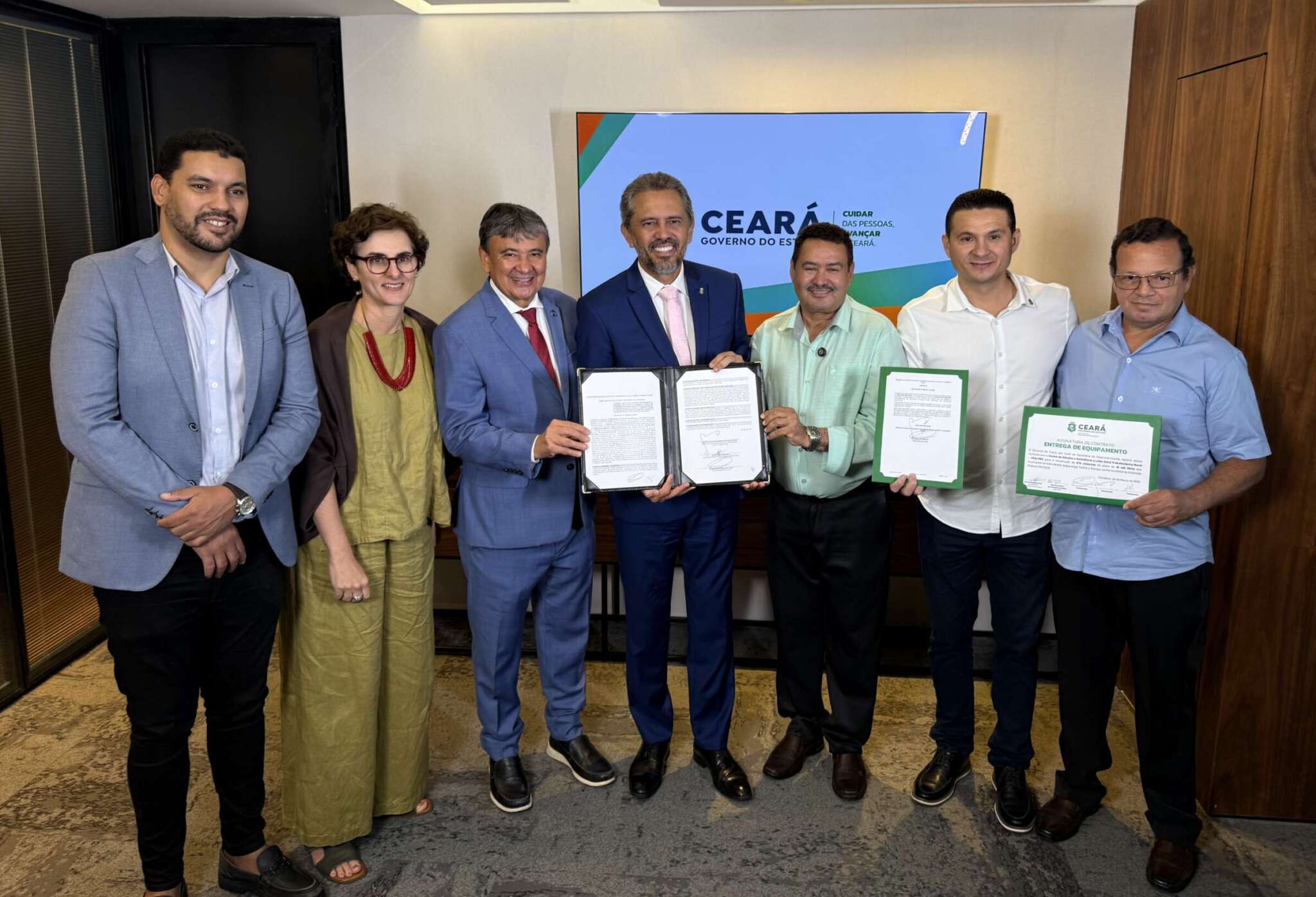 Governo do Ceará garante mais R$ R$ 66,8 milhões para ações de segurança alimentar, acesso à água e fomento rural