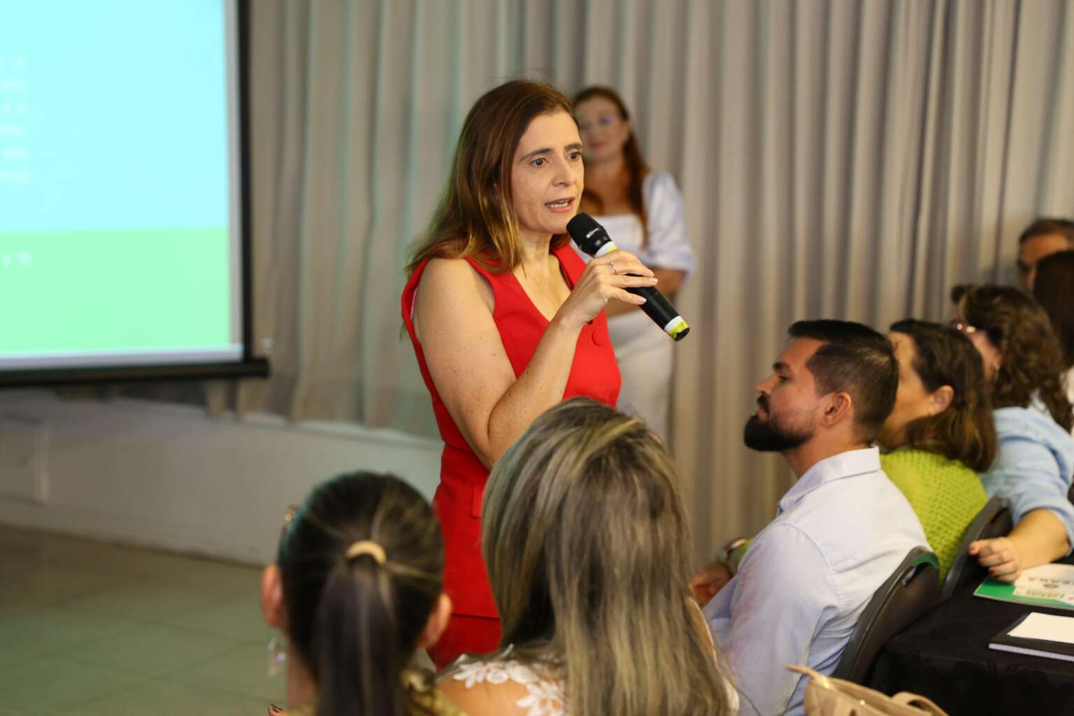 Encontro de escolas focalizadas reúne gestores escolares e da Seduc para debater equidade