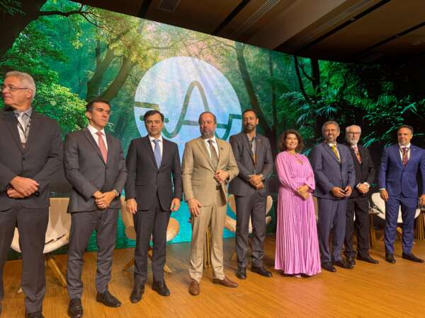 Governo do Ceará participa de um dos maiores eventos do setor de energia do país, no Rio de Janeiro