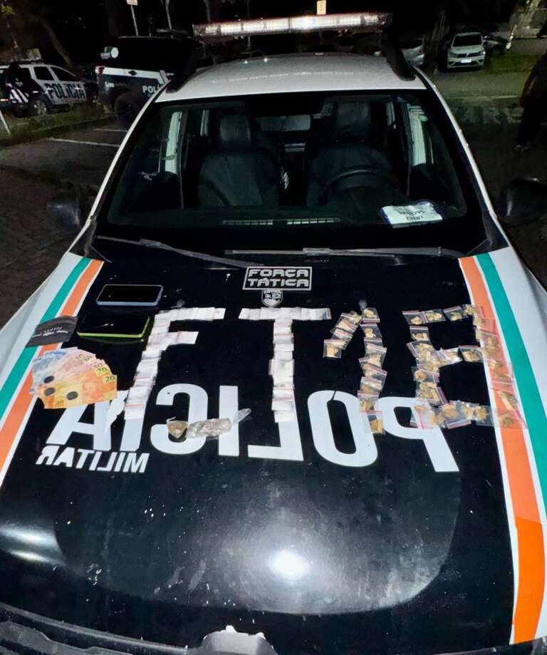 Polícia Militar captura quatro suspeitos em posse de drogas no Rodolfo Teófilo