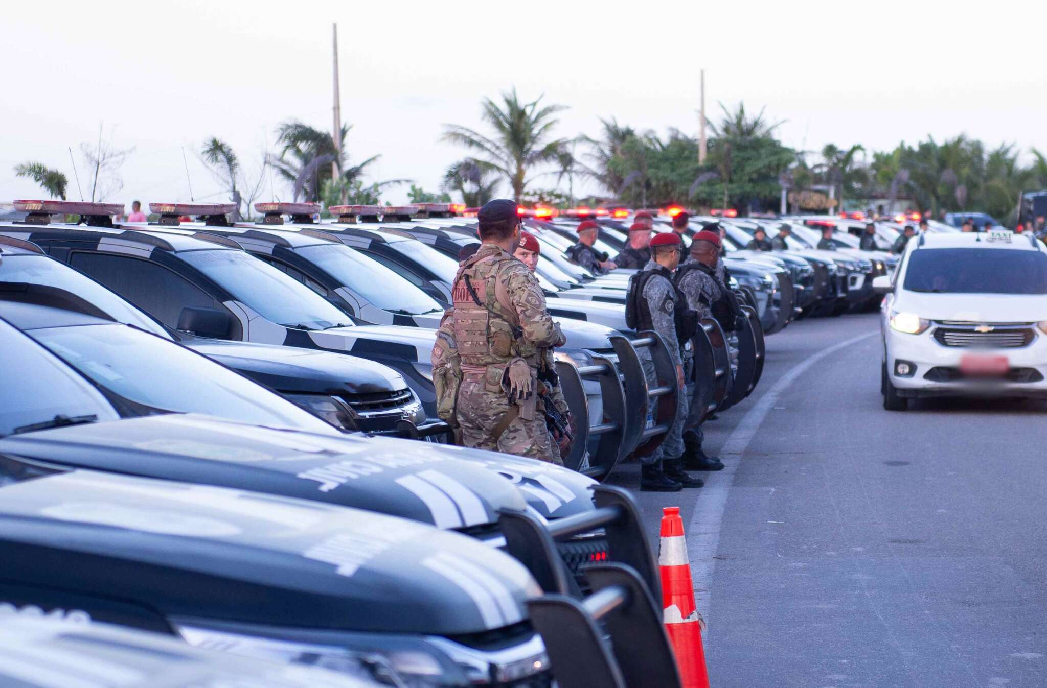 Em menos de um dia, 10 suspeitos de crimes são capturados durante nova fase da Operação Integração Saturação Total