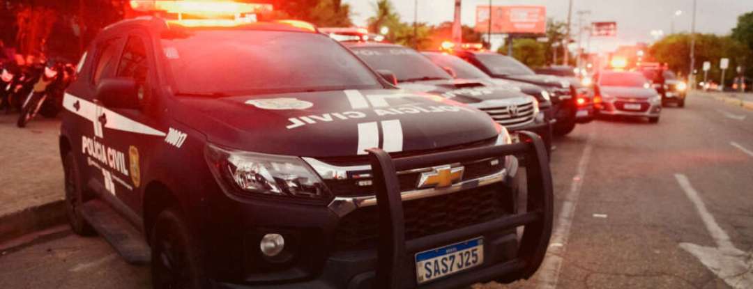 PCCE cumpre 13 mandados de prisão e 22 de busca e apreensão ligados ao tráfico de drogas em Mombaça