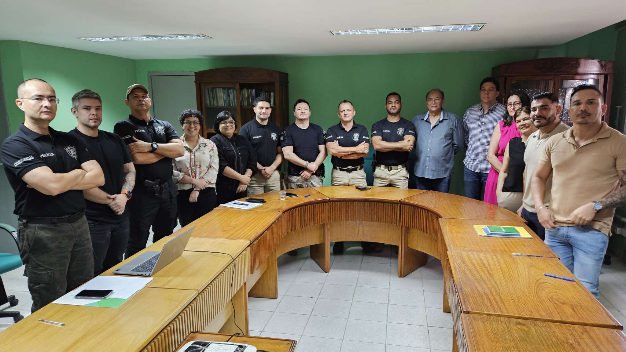 Sistema prisional cearense recebe três novas empresas e expande vagas de trabalho para pessoas privadas de liberdade