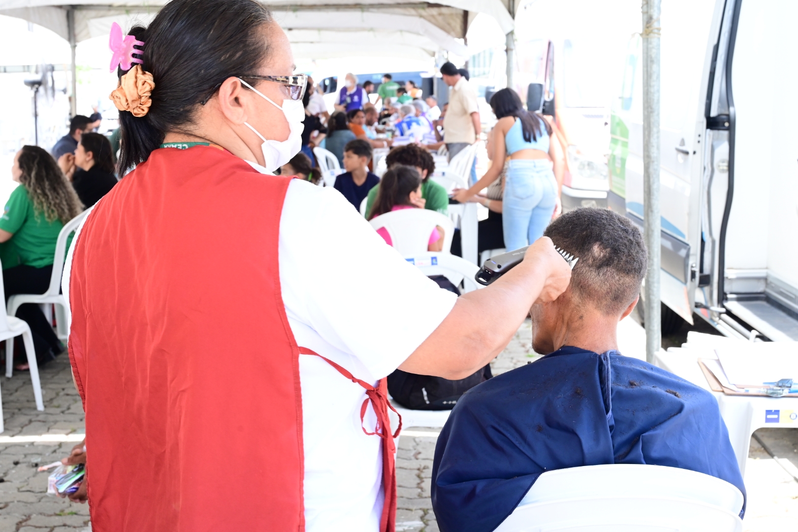 Pop Rua em Ação leva serviços gratuitos ao bairro Farias Brito