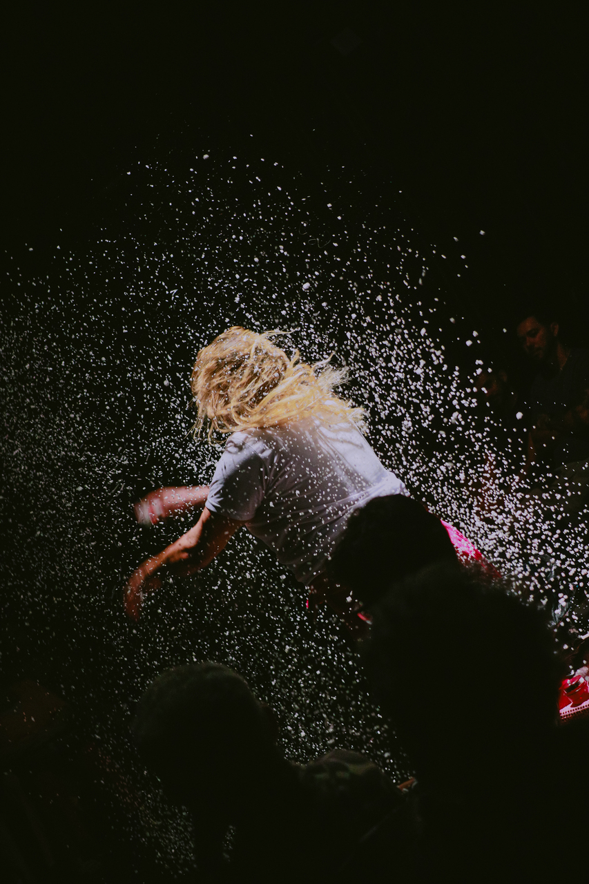 Vitrine criativa, dança afro diaspórica e debate de exposição são destaques desta semana no Dragão do Mar