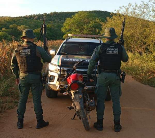 PMCE recupera duas motocicletas com queixa de roubo em Boa Viagem