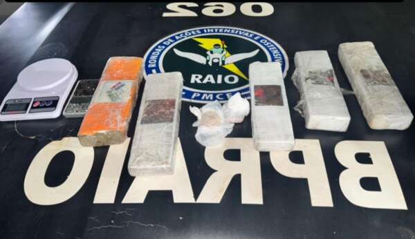 CPRaio da PMCE prende mulher com mais de três quilos de maconha e porção de crack em Viçosa do Ceará