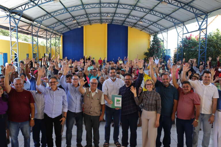 Governo do Ceará no Cariri: mais de 800 histórias de terra para contar